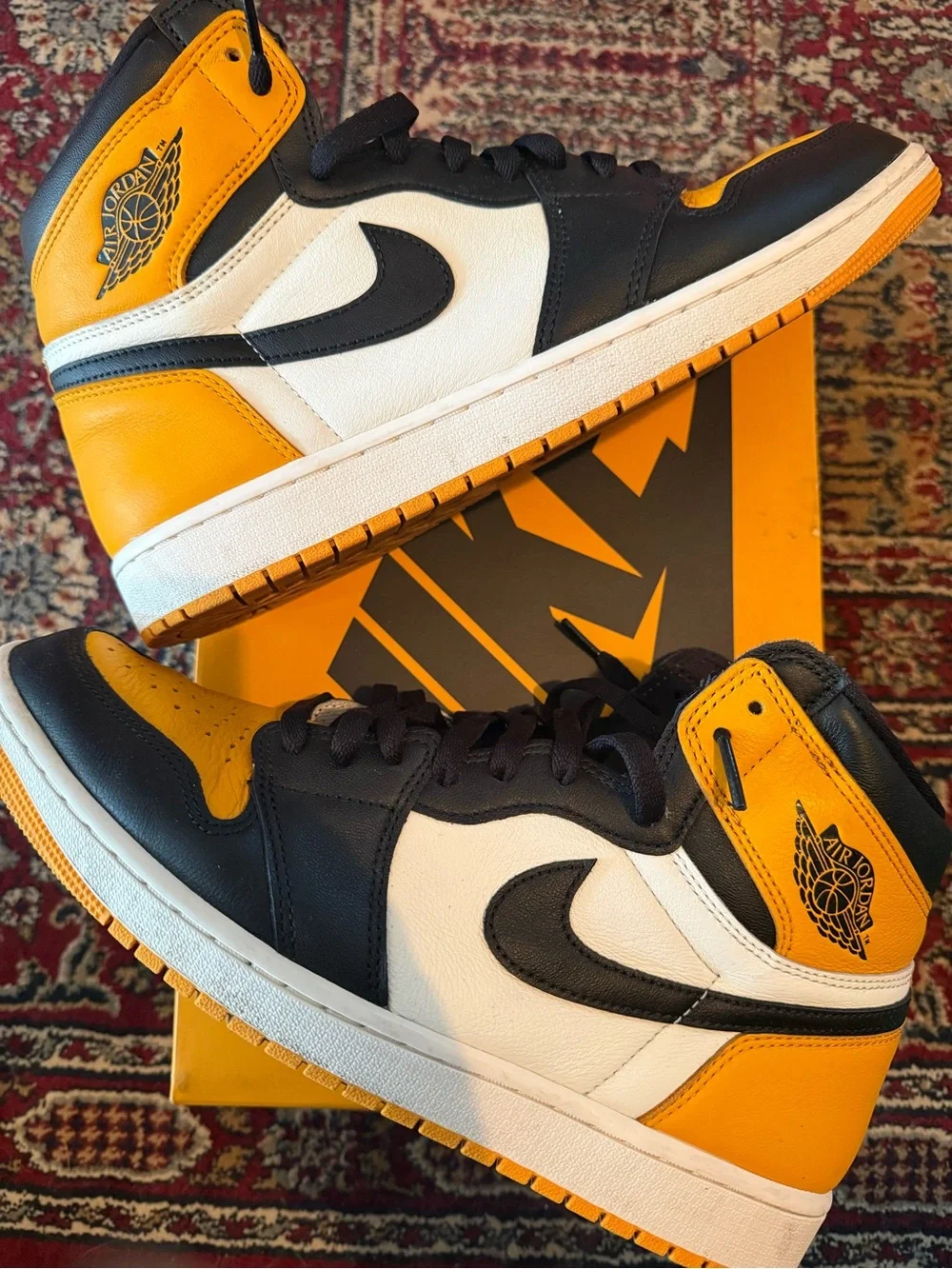 Jordan 1 Retro High OG Taxi Sneakers - Yellow/Black/White